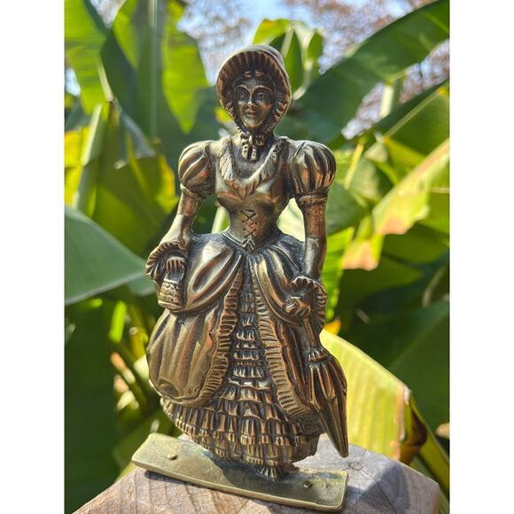 Antique Vintage 1800s?? Elegant Brass Lady 7" tall. Stands.English.Figurine - Picture 4 of 10